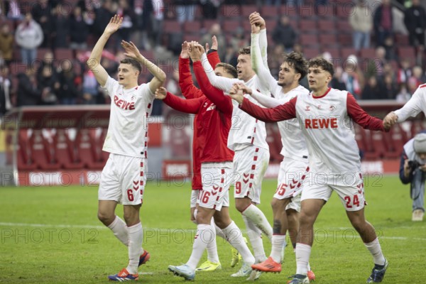 Andreas Dick (DFL/DFB REGULATIONS PROHIBIT ANY USE OF PHOTOGRAPHS AS IMAGE SEQUENCES AND/OR QUASI-VIDEO), RheinEnergieStadion, Cologne, North Rhine-Westphalia, lap of honour after 3-point victory, 2nd Bundesliga, 1.FC Köln, SpVgg Greuther Fürth on 09.11.2024 at the RheinEnergieStadion in Cologne Germany