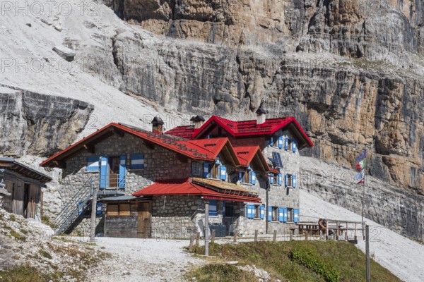 Alpine hut Silvio Agostini in Dolomites Alps, Italy, Europe