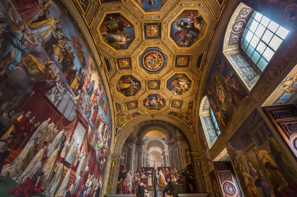 VATICAN CITY, VATICAN, JUNE 12, 2015 : interiors and architectural details of Raphael rooms in Vatican museum, june 12, 2015, in Vatican city, Vatican