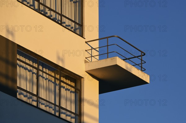 Bauhaus studio house with balconies, Dessau, Saxony-Anhalt, Germany, Europe