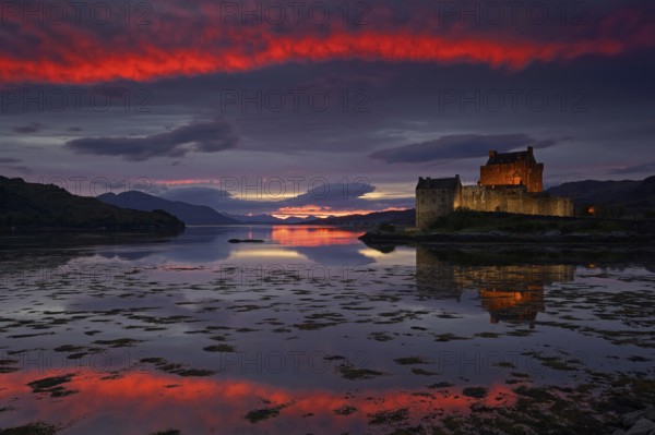 Castle Eilean Donan in Scotland, Loch Duich, Western Highlands, Western Highlands, Scotland, United Kingdom, Europe
