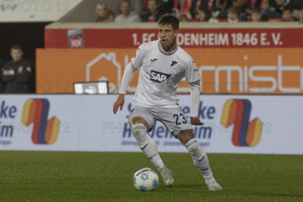 Germany: Soccer 1st Bundesliga, Matchday 8 - 1. FC Heidenheim-TSG Hoffenheim, Voith-Arena, Heidenheim, Adam HLOZEK TSG Hoffenheim on the ball