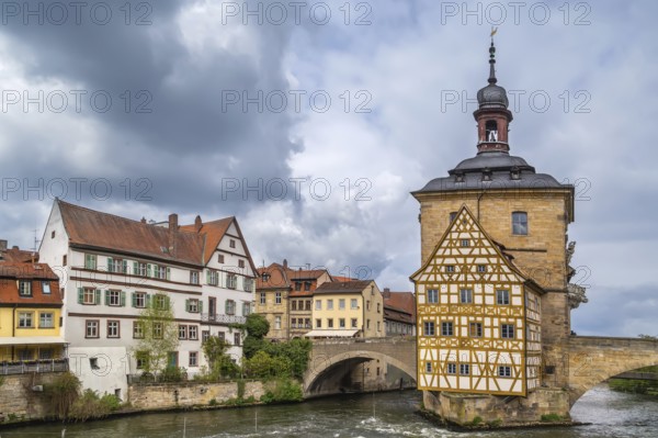 Old town hall (Altes Rathaus) (1386), built in the middle of the Regnitz river, accessible by two bridges, Germany, Europe