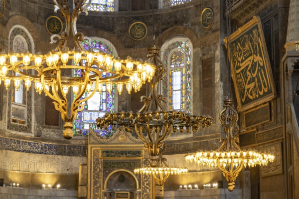 A picture of the colorful and gorgeous interior of the Hagia Sophia, in Istanbul