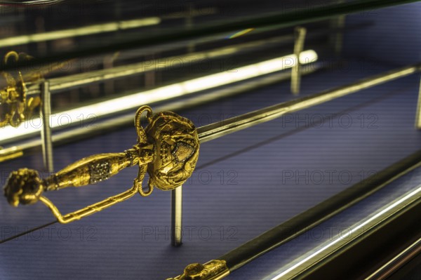 Sword gift from the city of Vitoria to General Alava, Álava Armory Museum, Vitoria, Basque Country, Spain, Europe
