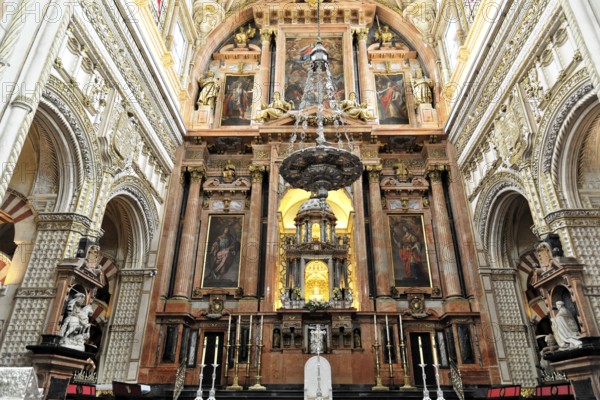 High altar of the church built inside, Mezquita, former mosque, today cathedral, Cordoba, Opulent baroque altar with paintings and golden ornaments, Cordoba, Andalusia, Spain, Europe