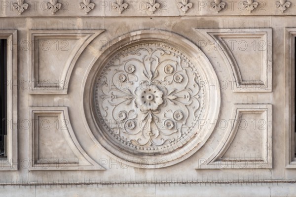 An image of a decoration ornament at the Cathedral Milano Italy