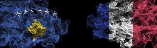 Flags of Kosovo and France on Black background, Kosovo vs France Smoke Flags