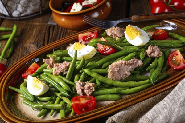 Rustic green bean salad with egg and tuna