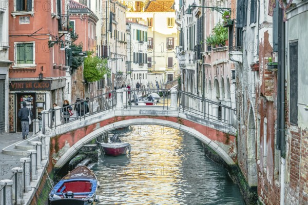 Rio di San Felice in the Cannaregio district of Venice, Italy, Europe