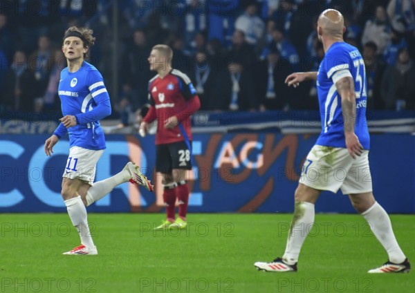 Fabian Reese (Hertha BSC #11), Toni Leistner (Hertha BSC #37) . (DFLDFB REGULATES PROHIBIT ANY USE OF PHOTOGRAPHS as IMAGE SEQUENCES andor QUASI-VIDEO)