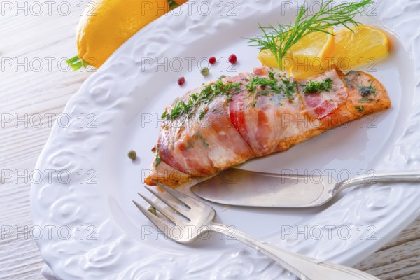 Salmon in the bacon coat