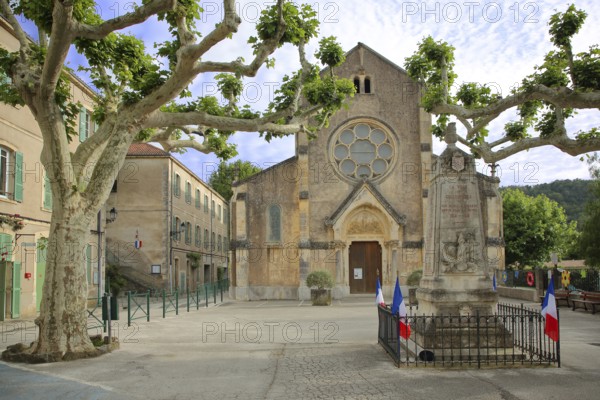 War memorial and Notre-Dames-des-Victoires church, Collobrières, Collobrieres, Massif des Maures, Var, Provence, France