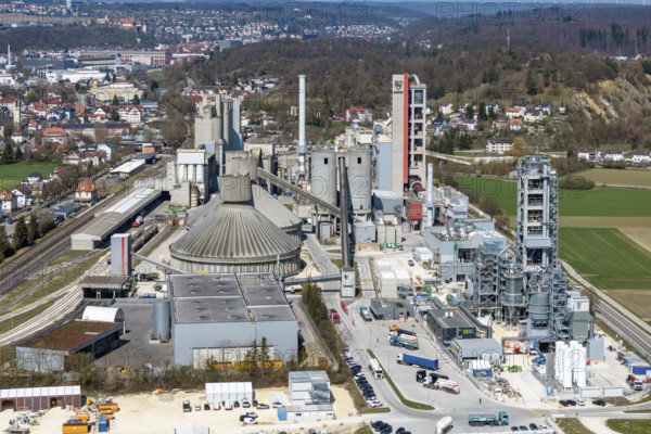 SCHWENK cement plant in Heidenheim-Mergelstetten. In the foreground on the right, research facility for the development of climate-friendly cement. Aerial photo. Heidenheim, Baden-Württemberg, Germany