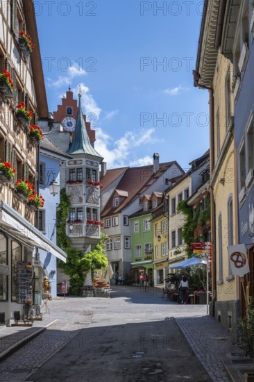 Historic half-timbered houses in the Steigstraße with the market square, Gasthof Bären and the Obertor in the old town of Meersburg on Lake Constance, Lake Constance district, Baden-Württemberg, Germany