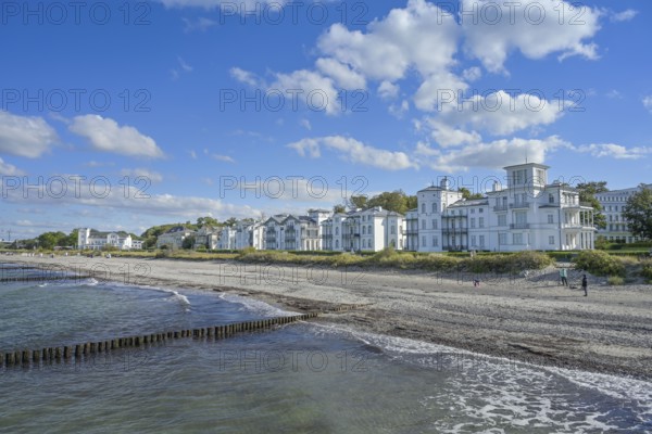 Baltic Sea, villas on the beach promenade, so-called pearl necklace, Baltic Sea resort Heiligendamm, Bad Doberan, Mecklenburg-Vorpommern, Germany