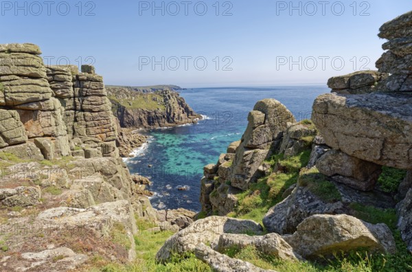 Rock formation off the west coast of England on the Atlantic Ocean. Land's End, the tip of the headland in the west of Cornwall, is the most westerly point in England. Land's End, Sennen, Penzance, Cornwall, South West England, Great Britain