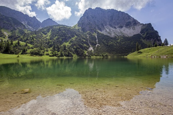 Lower Gaißalpsee, behind Rubihorn, near Oberstdorf, Oberallgäu, Allgäu Alps, Allgäu, Bavaria, Germany