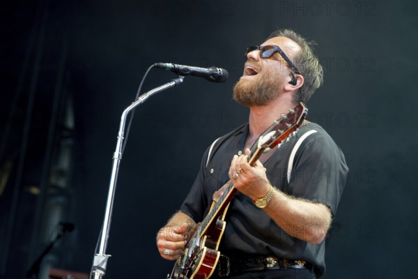 Dan Auerbach, guitarist, singer, The Black Keys, Rock, Blues, USA, live open air at the Citadel Music Festival, 01.07.2025, Zitadelle Spandau, Berlin, Germany, only concert in Germany < english> The Black Keys, Rock, Blues, USA, live open air at the Citadel Music Festival, July 1, 2025, Spandau Citadel, Berlin, Germany