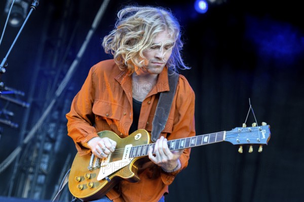 Jack Bradley, guitarist, The Thing, indie rock band, USA, live open air at the Citadel Music Festival, 01.07.2025, Zitadelle Spandau, Berlin, Germany < english> The Thing, indierock band, USA, live open air at the Citadel Music Festival, July 1, 2025, Spandau Citadel, Berlin, Germany