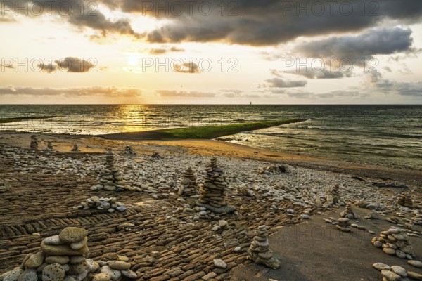 Sunset over beach of WHALE LIGHTHOUSE, Saint-Clement-des-Baleines, Atlantic, France