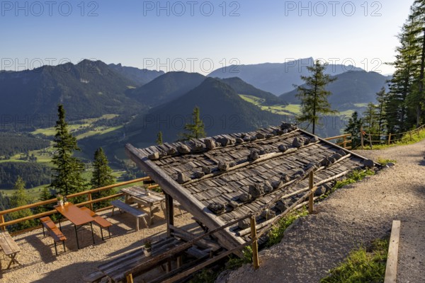 Schärtenalm, behind the Untersberg, Berchtesgaden National Park, Ramsau, Berchtesgadener Land, Upper Bavaria, Bavaria, Germany