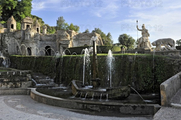 Fountain Fontana della Rometta e di Roma, Renaissance garden of Villa d'Este, water features, fountains, UNESCO World Heritage Site, Tivoli, Metropolitan City of Rome, Lazio, Italy