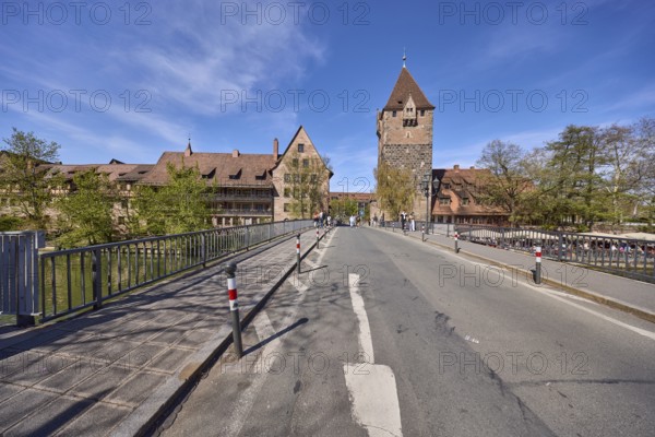Schuldturm, historical buildings, car and pedestrian bridges, metal railings, blue sky, cirrostratus clouds, Heubrücke, Vordere Insel Schütt, Nuremberg, Middle Franconia, independent city, Bavaria, Germany