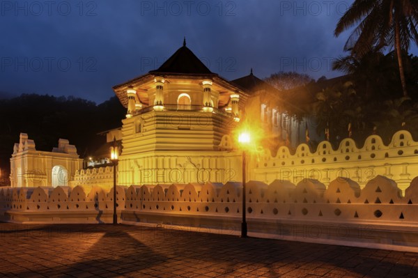 Temple of the sacred Tooth Relic or Sri Dalada Maligawa, Octagonal tower at sunrise, Kandy, Sri Lanka