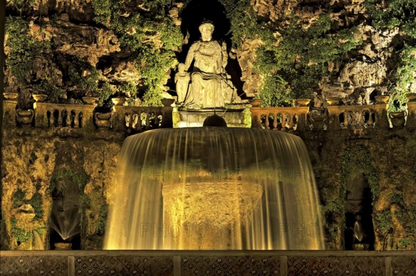 Ovato Fountain Fontana dell'Ovato, Renaissance garden of Villa d'Este, water features, fountains, atmospheric illumination at night, UNESCO World Heritage Site, Tivoli, metropolitan city of Rome, Lazio, Italy
