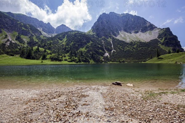 Lower Gaißalpsee, behind Rubihorn, near Oberstdorf, Oberallgäu, Allgäu Alps, Allgäu, Bavaria, Germany
