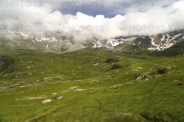 The Cirque de Troumouse basin in the Pyrenees National Park near Gavarnie-Gèdre, France