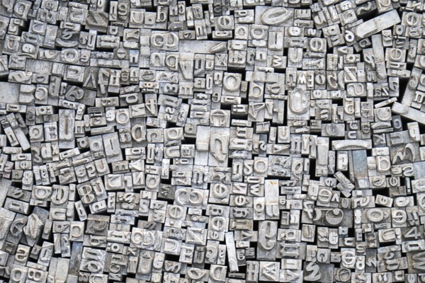 Old Typographic Letters
