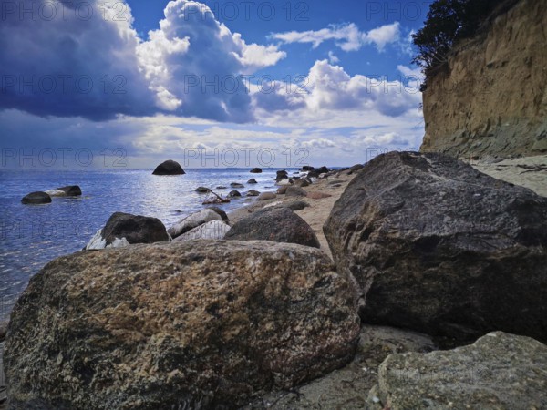 Baltic Sea coast near Lobbe, Mönchgut, island of Rügen