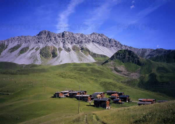 Plessur Alps, CH. Walser settlement Medergen Mederger Flue