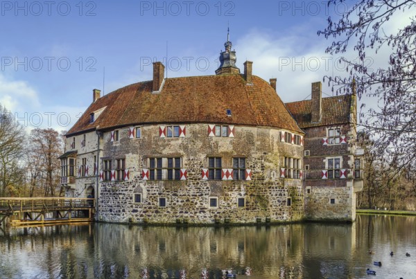Vischering Castle in Ludinghausen, North Rhine-Westphalia is the most typical moated castle in the Munster region of Germany