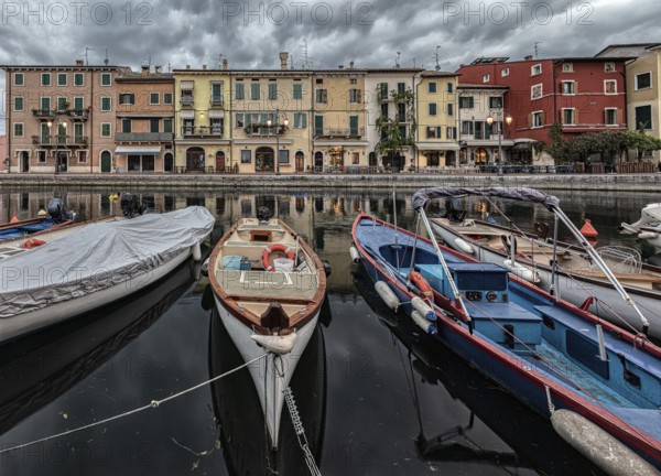 Lazise is a comune in the Province of Verona in the Italian region Veneto located on Lake Garda