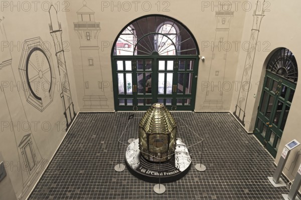 Fresnel lenses in the entrance area of ??the panama canal museum in panama city