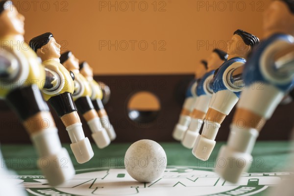 Football table - figurine players and ball