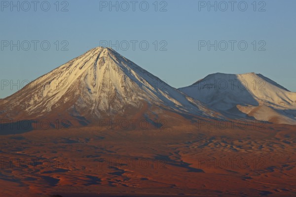 Licancabur, volcano, near San Pedro de Atacama, Atacama, Chile