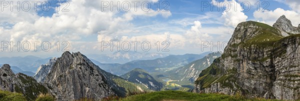 In the sanctuary of the Julian Alps, where the peaks can reach as high as 2500 m and more. The king of this range is Triglav, Slovenia?s highest mountain and the symbol of the Slovenian nation. Experience a genuine contact with nature in Triglav National Park, which in addition to high mountains also features picturesque Alpine valleys, rivers and lakes. The largest of these are Lake Bohinj and the idyllic Lake Bled, with Slovenia?s only natural island. Follow the emerald-green beauty of the So?a River all the way to the vineyard hills of Brda. Put on your hiking shoes and explore the treasure trove of natural beauty in the Julian Alps