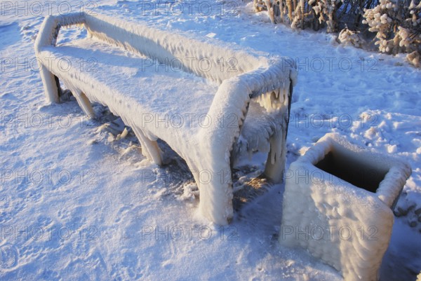 Embankment of Lake Onega in the winter after the storm