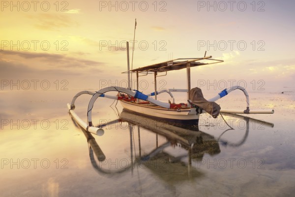 Beautiful sunrise at sanur beach, bali