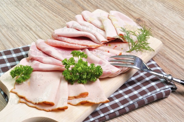 Cold cuts with decoration