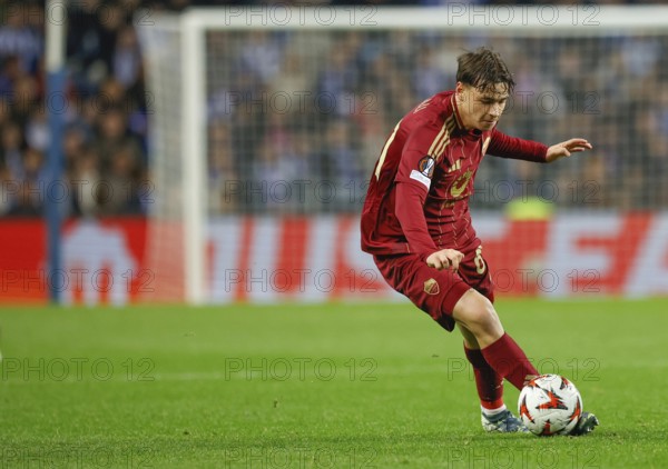 Portugal: Football Europa League, Play-Off - FC Porto vs. AS Roma - Estadio do Dragao, Porto: Niccolo PISILLI AS Roma on the ball