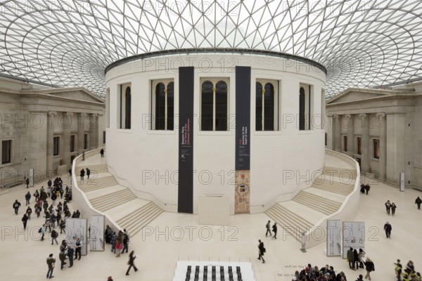 Inner courtyard with glass roof by Norman Foster