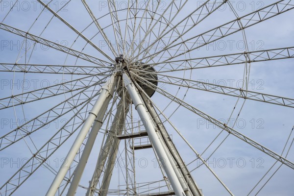 Detail view of large steel Ferris wheel