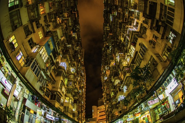 Hong Kong apartment high-rise apartment (Quarry Bay). Shooting Location: Hong Kong Special Administrative Region