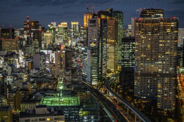 Scenes from Seaside top (observation deck of the World Trade Center). Shooting Location: Tokyo metropolitan area