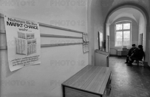 Germany, Merseburg, 15.01.1992, Labour Office Merseburg, market economy poster: Take your market, chance